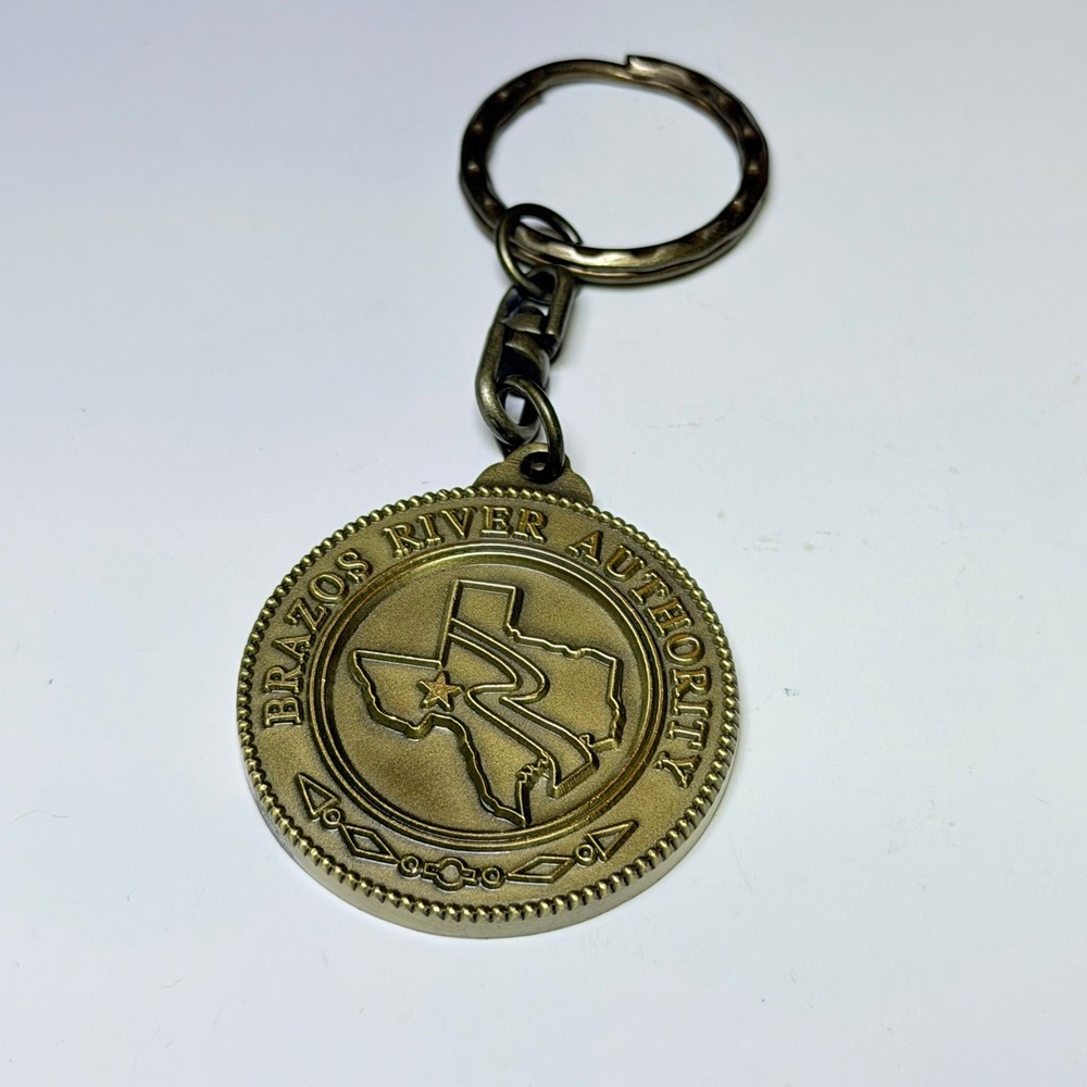 Brazos River Authority‎ 2002 Central Office Dedication Texas Keychain Brass Tone